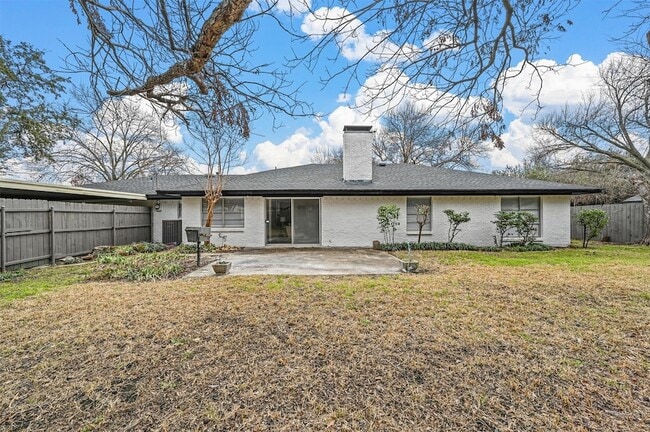 Building Photo - 12412 Veronica Rd