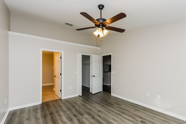 Building Photo - 3517 Jade Ln