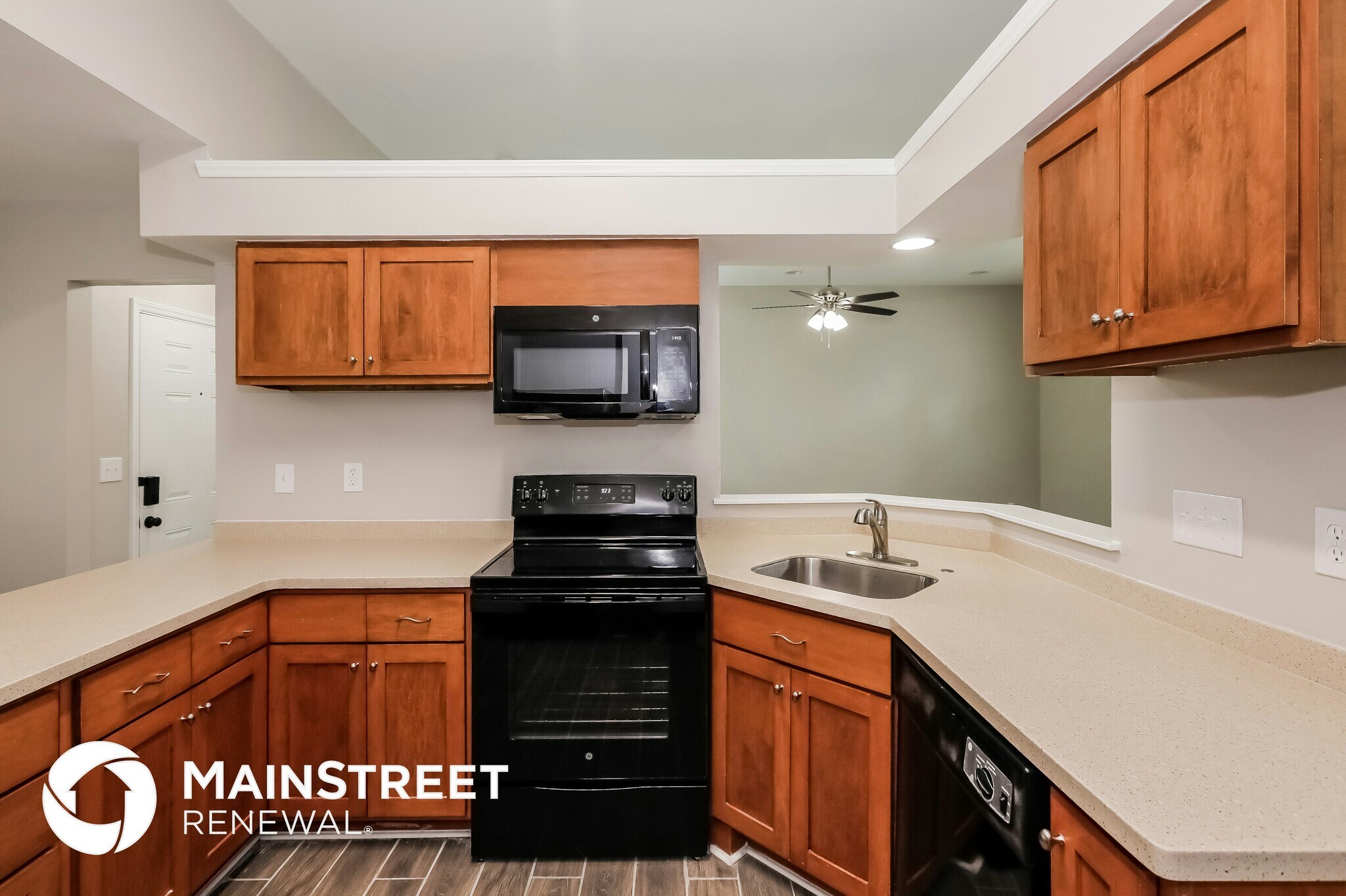 Building Photo - 10005 Dunfries Rd