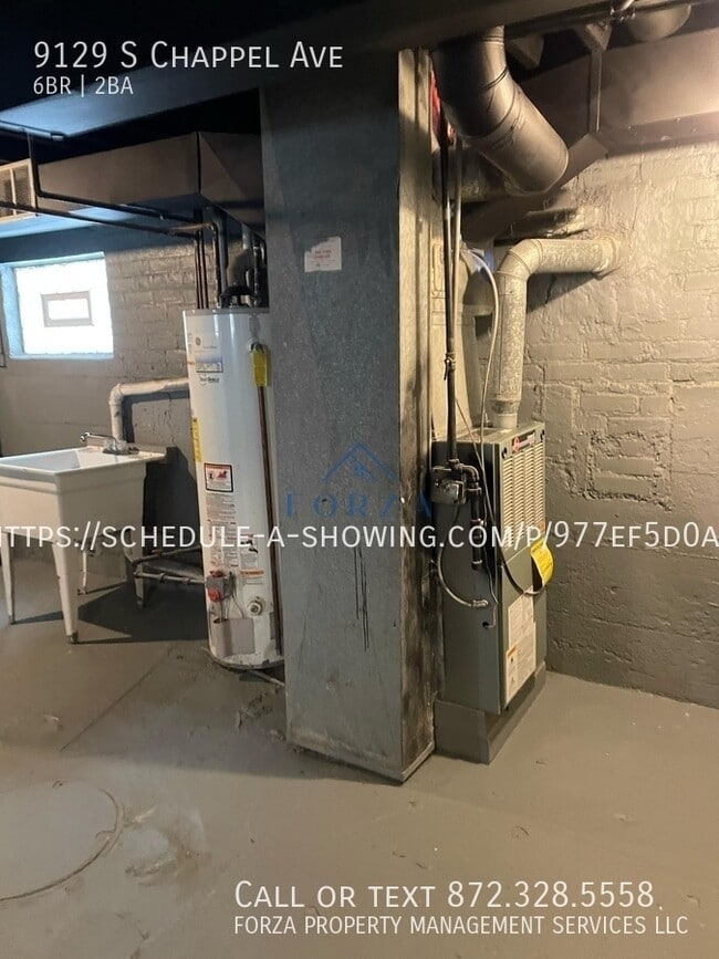 Building Photo - 9129 S Chappel Ave