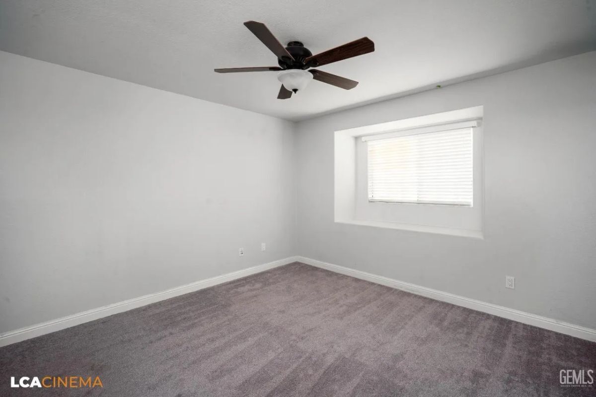 Building Photo - 9302 Southwick Dr