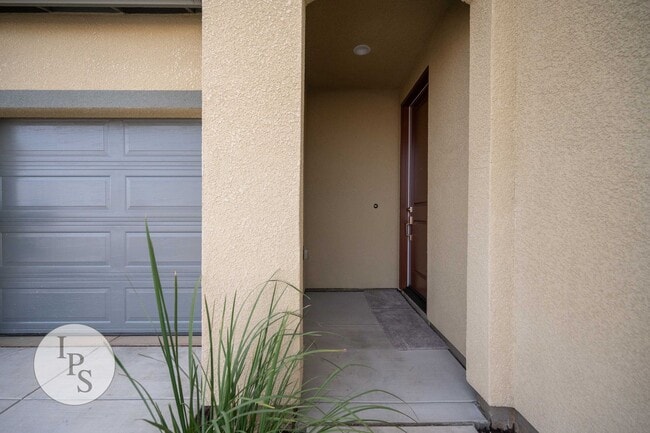 Building Photo - Riverstone Madera Home, 2BR/2BA – Numerous HOA Amenities!