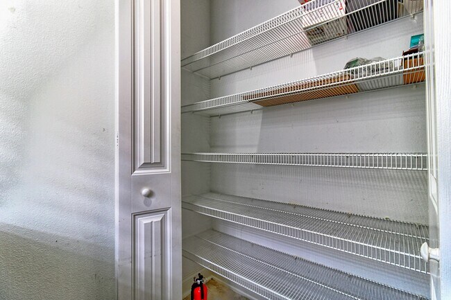 Pantry/Laundry Room - 111 N Albany Ave