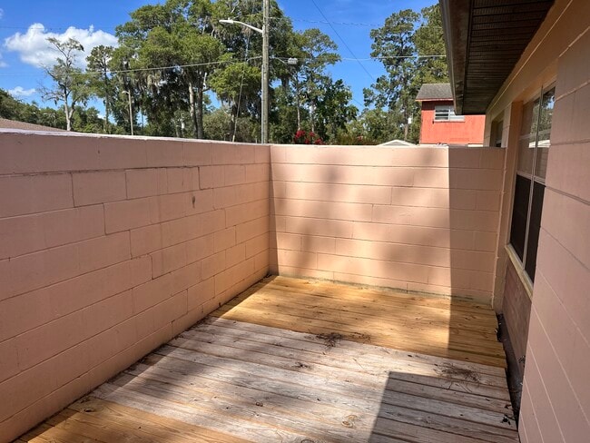 Building Photo - 3700 SW 29th Terrace