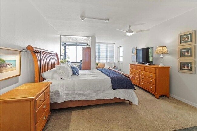 Building Photo - 829 Bayport Wy