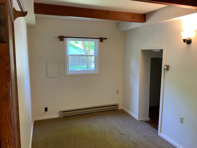 Building Photo - 1 Bedroom in Midtown