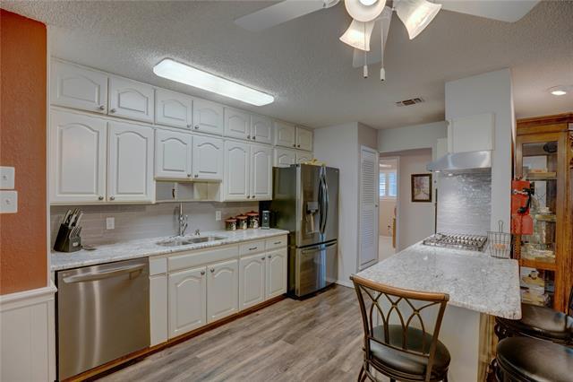 Building Photo - 4905 Tracy Dr