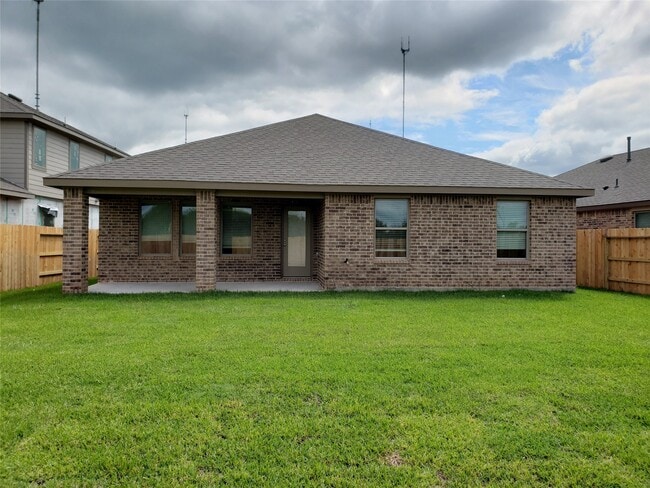 Building Photo - 3642 Park Vista Dr