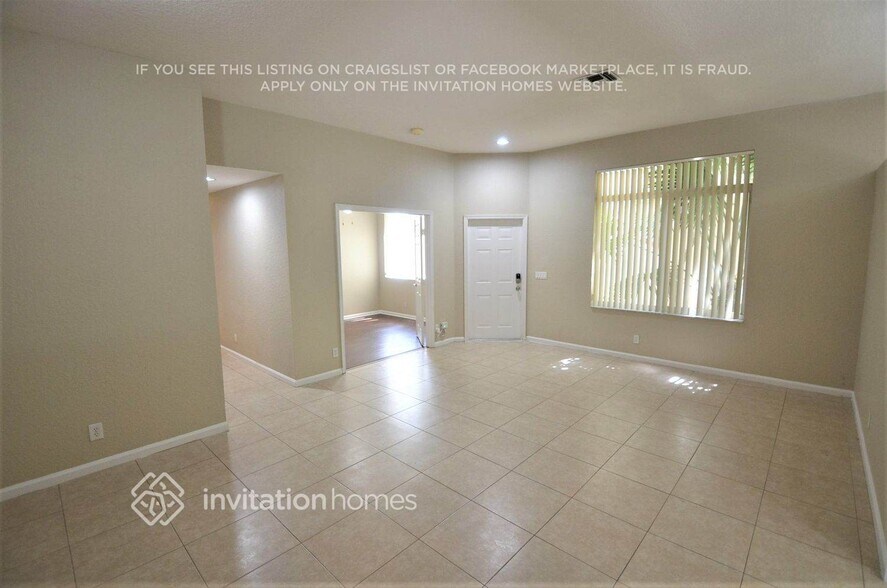 Building Photo - 5036 Heron Pl