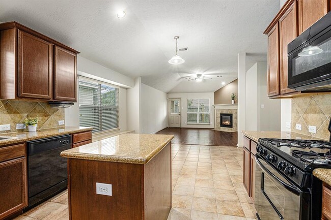 Building Photo - 25227 Ginger Ranch Dr