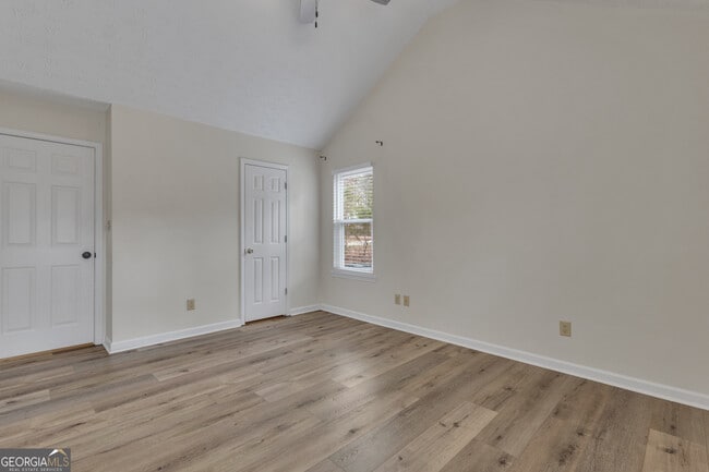 Building Photo - 78 Standing Rock Rd