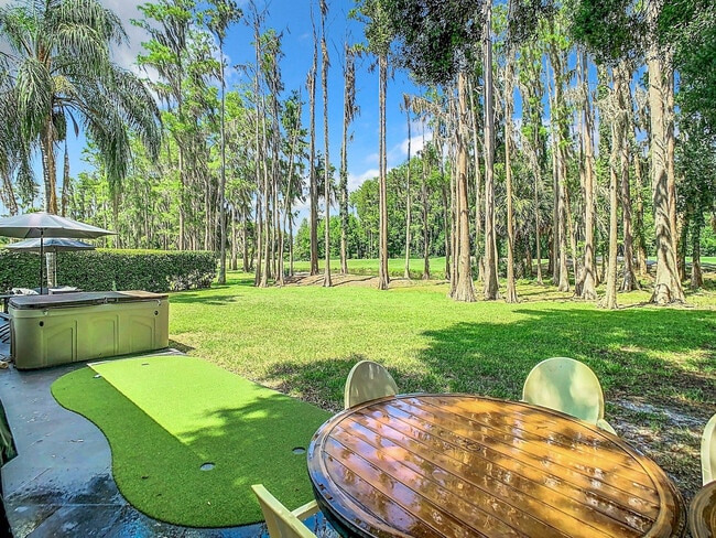 Building Photo - 5700 Saddlebrook Way