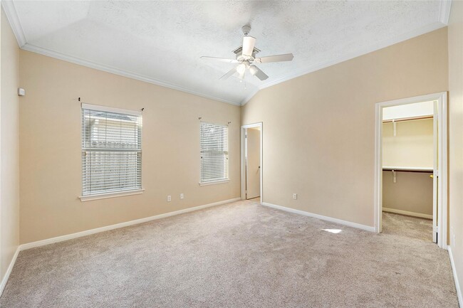 Building Photo - 7902 Soto Cir