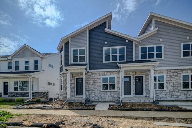 Building Photo - 4877 Lacy Rd