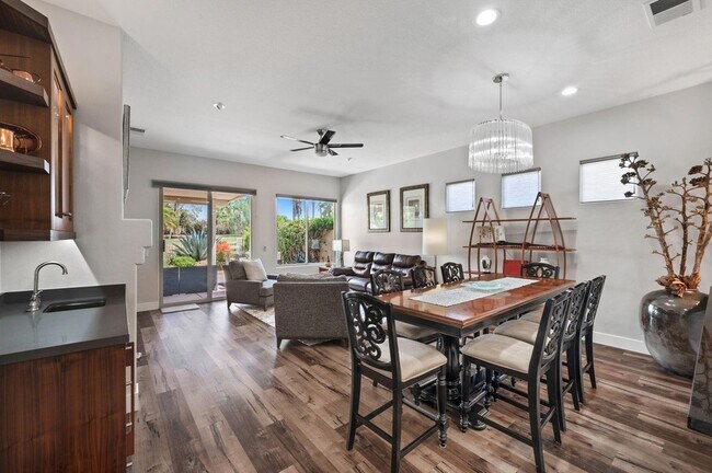 Building Photo - 105 N Kavenish Dr