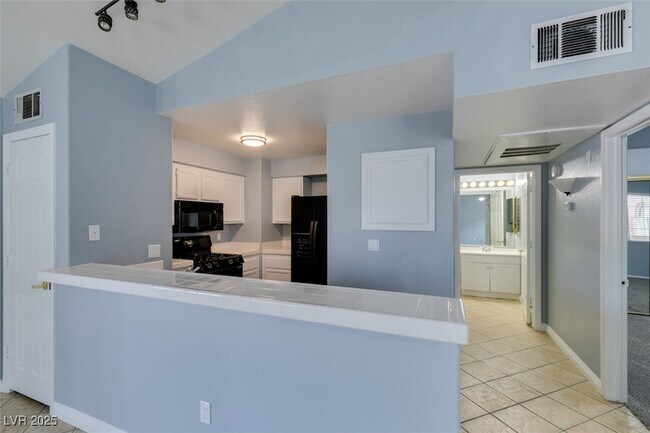 Building Photo - 2251 Wigwam Pkwy
