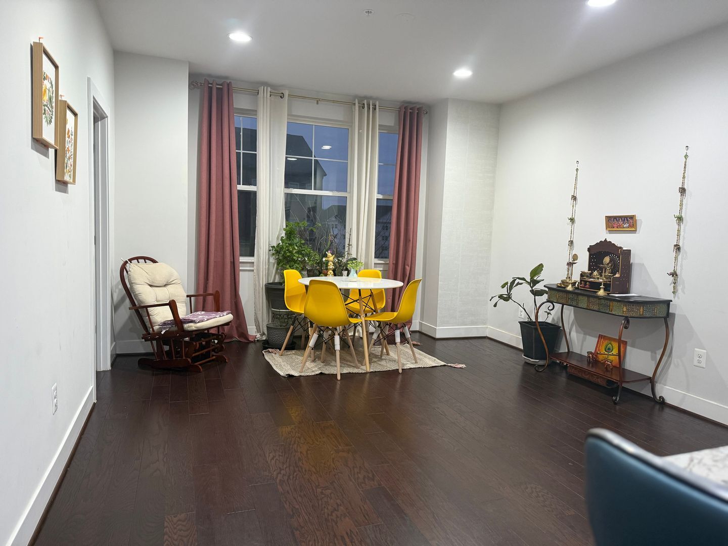 Building Photo - 22102 Cabin Branch Ave