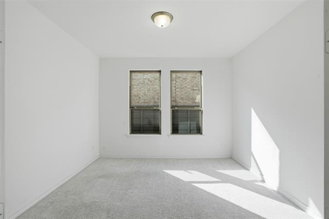 Building Photo - 537 Oakmoss St