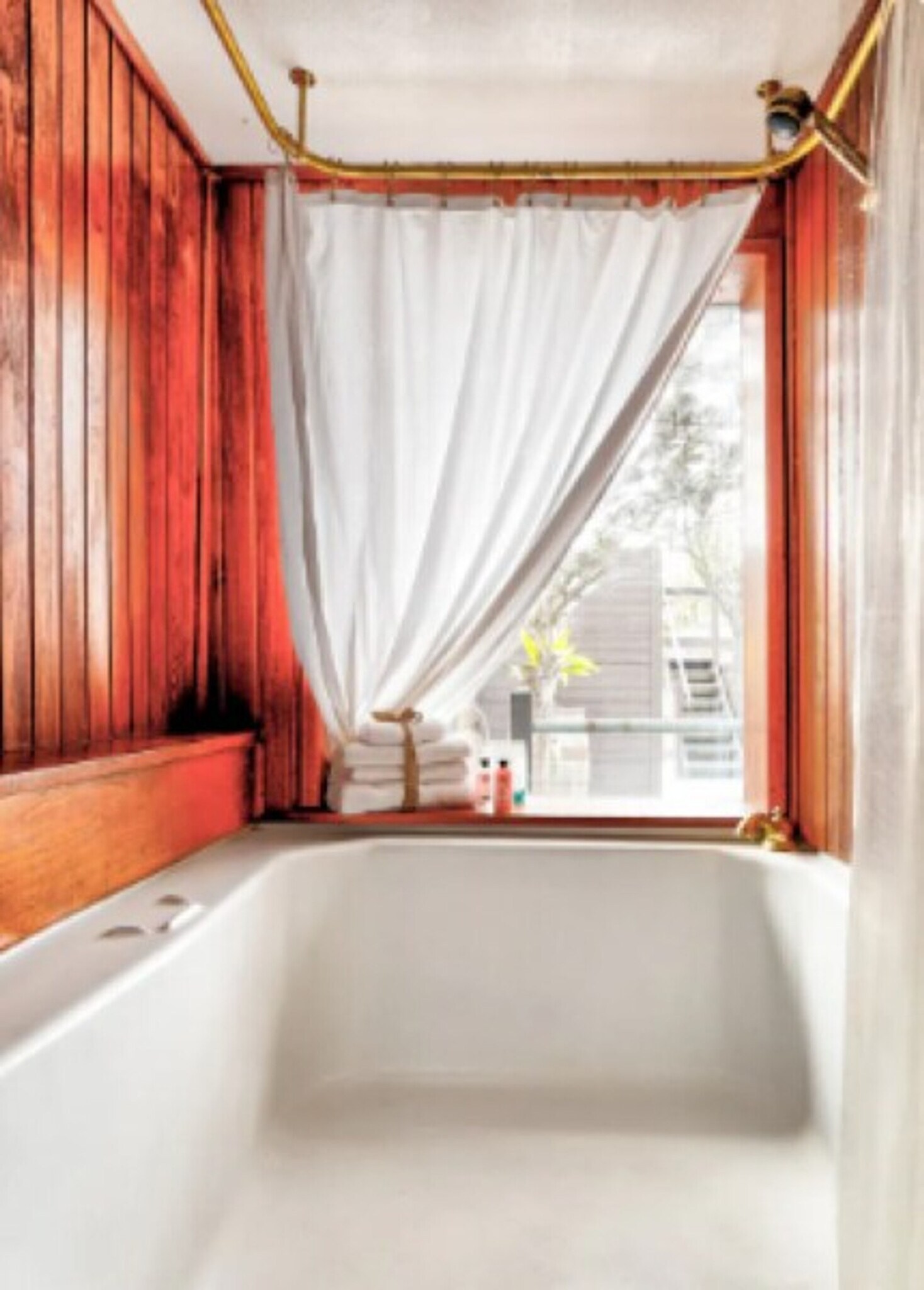 Building Photo - 3109 6th Ave