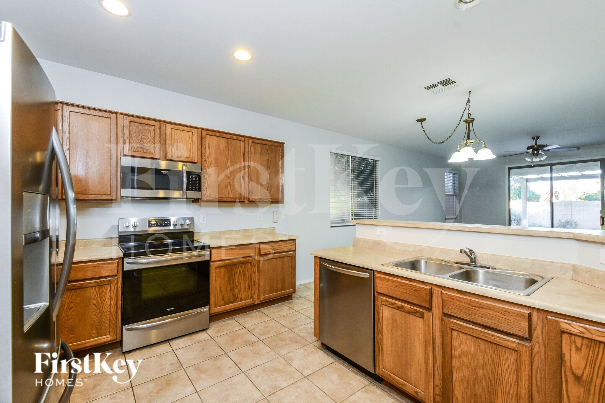 Building Photo - 13876 N 141st Ln