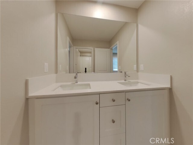 Building Photo - 31712 Willowood Way