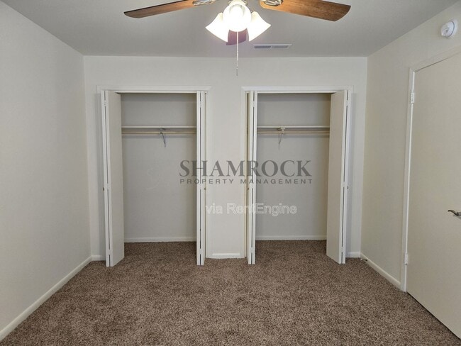 Building Photo - 7208 Sanger Ave