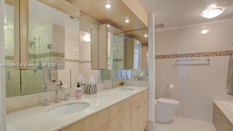 Building Photo - 3610 Yacht Club Dr