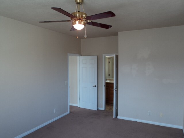 Building Photo - 175 Shade Tree Ln