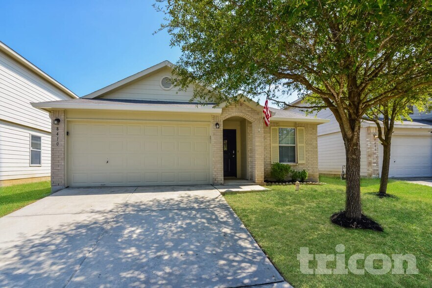 Primary Photo - 8410 Stone Chase