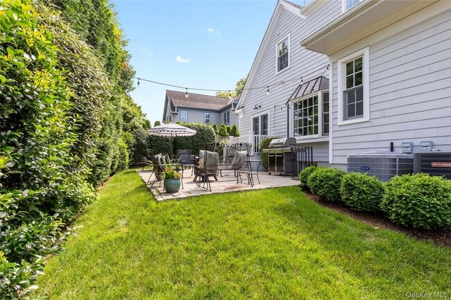 Building Photo - 15 Overlook Pl