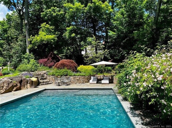 Building Photo - 7 Whaling Rd