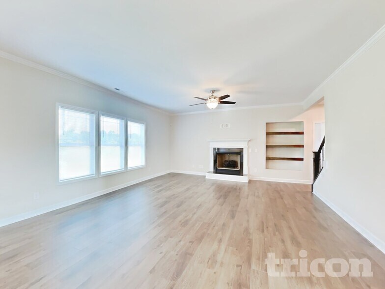Building Photo - 94 Hazelwood Rd