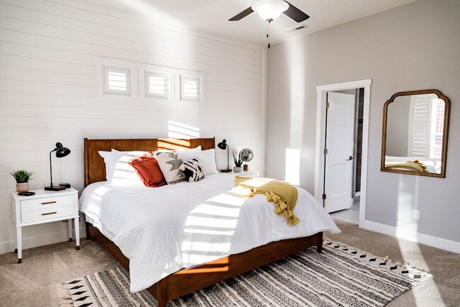Building Photo - 4 Bedroom Home Close to Sand Hollow!!