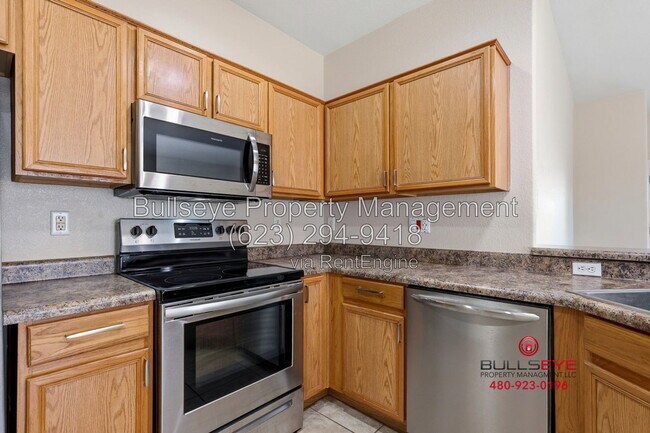 Building Photo - 3736 E Woodside Way