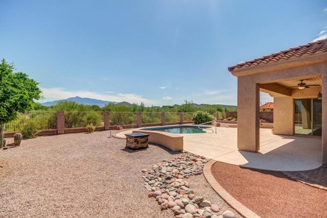 Building Photo - 14059 E Fairway Bluff Ct