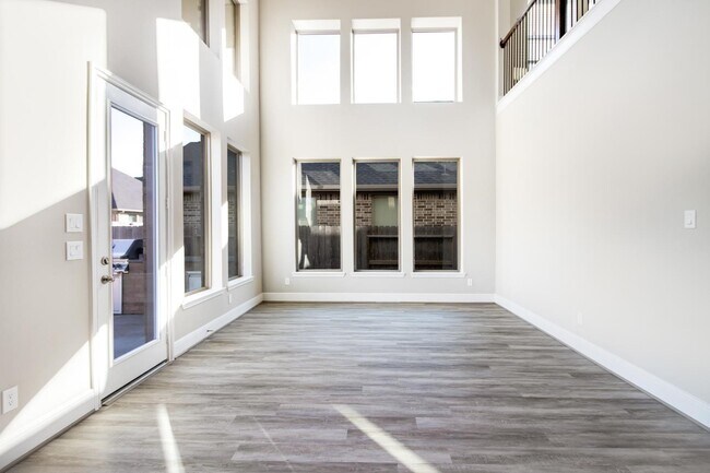 Building Photo - 2107 Partridgeberry Ln
