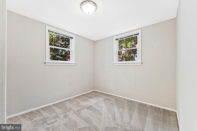 Building Photo - 6534 Jay Miller Dr
