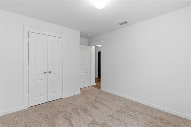 Building Photo - 2621 Moser Ln