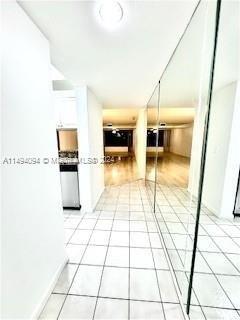 Building Photo - 3520 Whitehall Dr