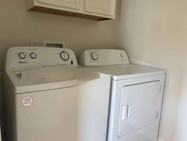 Building Photo - 4270 Sonata Dr