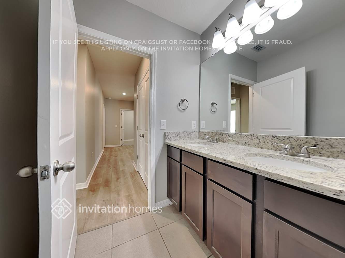 Building Photo - 3809 Willow Branch Pl
