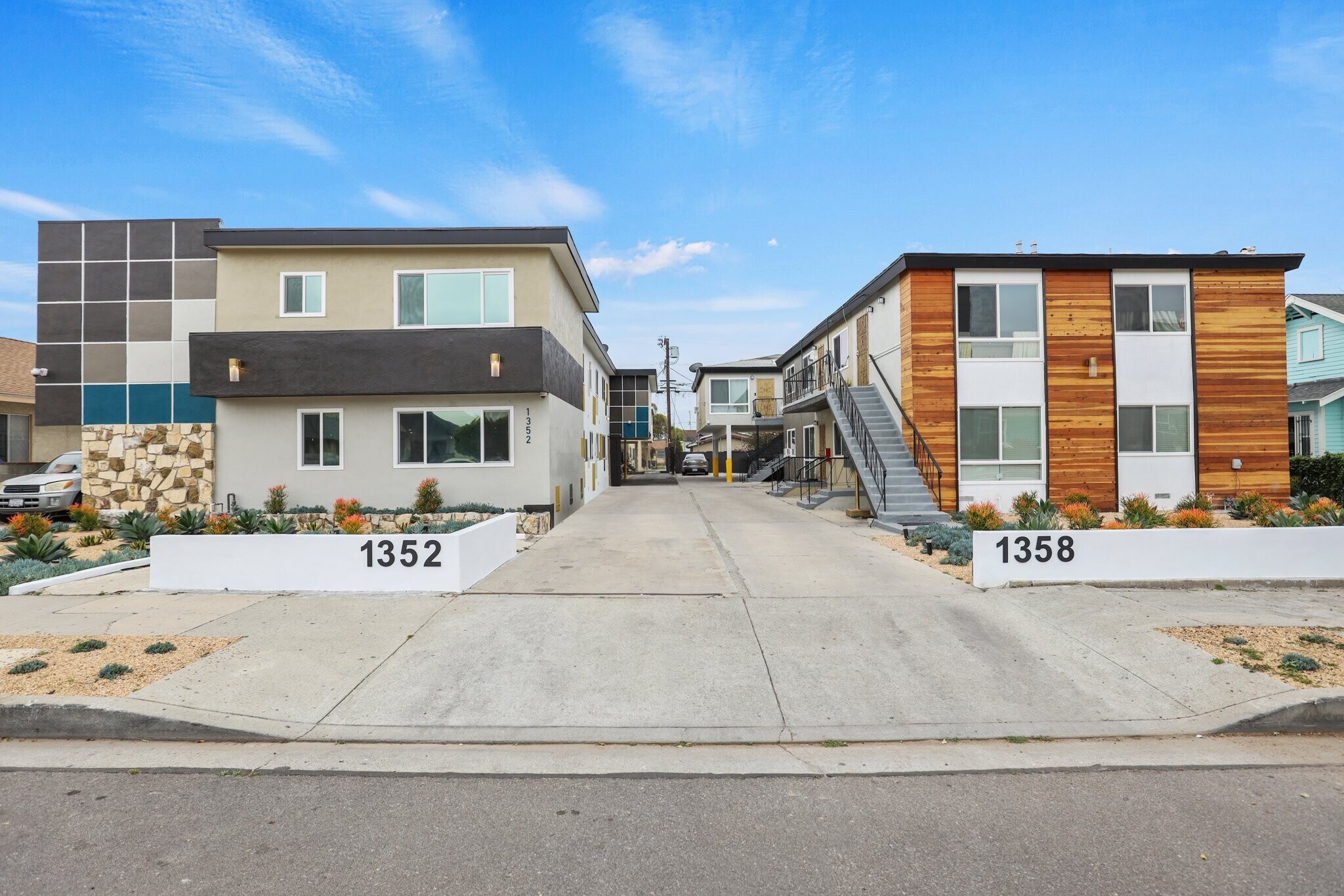 Building Photo - 1358 W 36th St