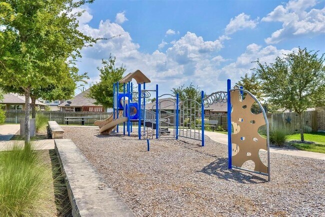 Building Photo - 314 Dusky Thrush Dr