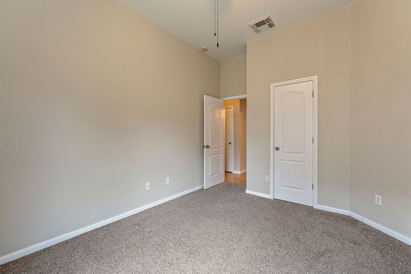 Building Photo - 2217 Westfalian Trail