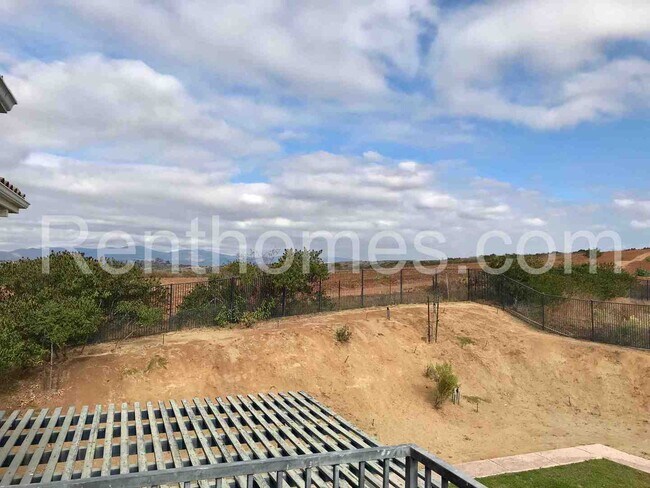 Building Photo - 5539 Alexandrine Ct