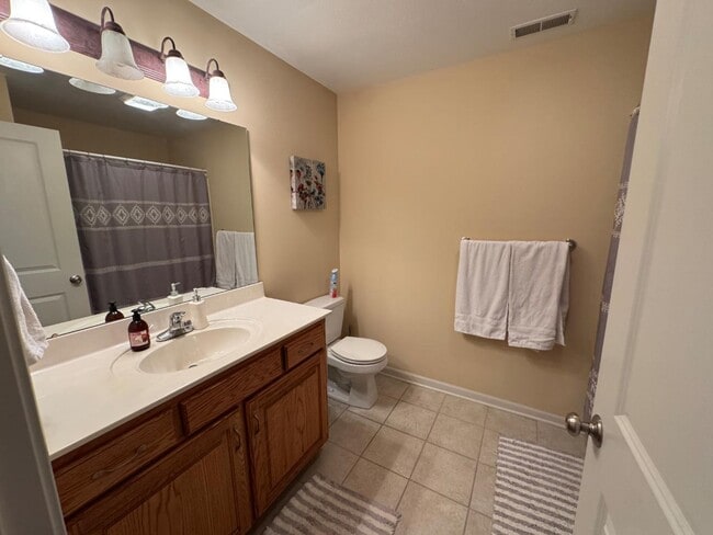 Building Photo - 1380 Stonecreek Dr