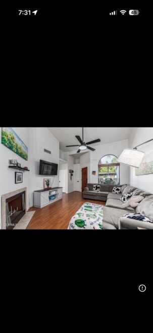 Building Photo - 1718 S Longmore