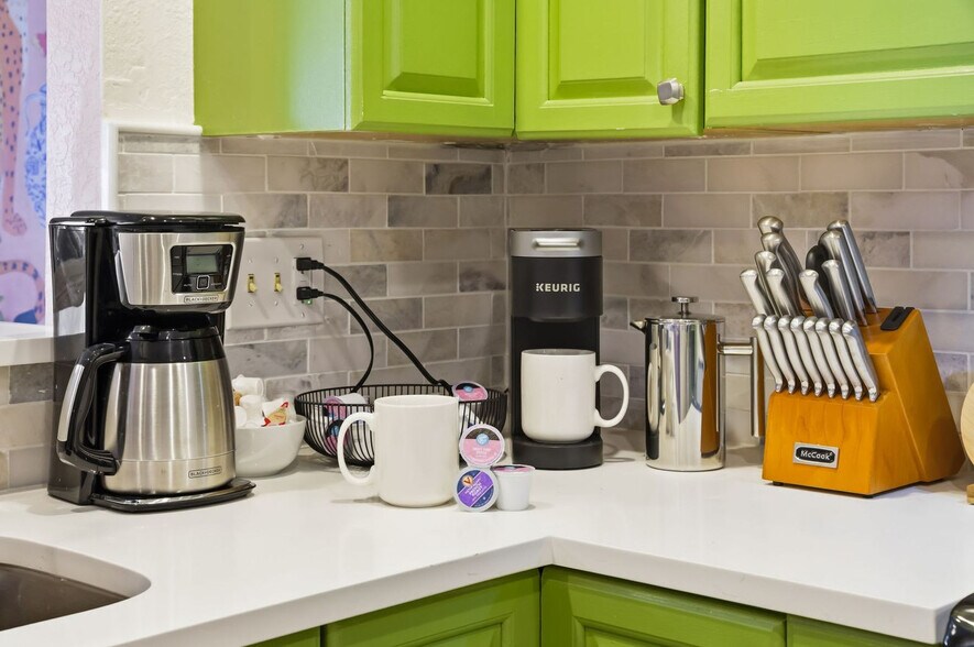 Building Photo - 9155 125th St