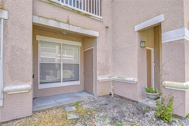 Building Photo - 17942 Villa Creek Dr