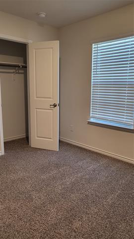 Building Photo - 1614 Silver Landing Trail